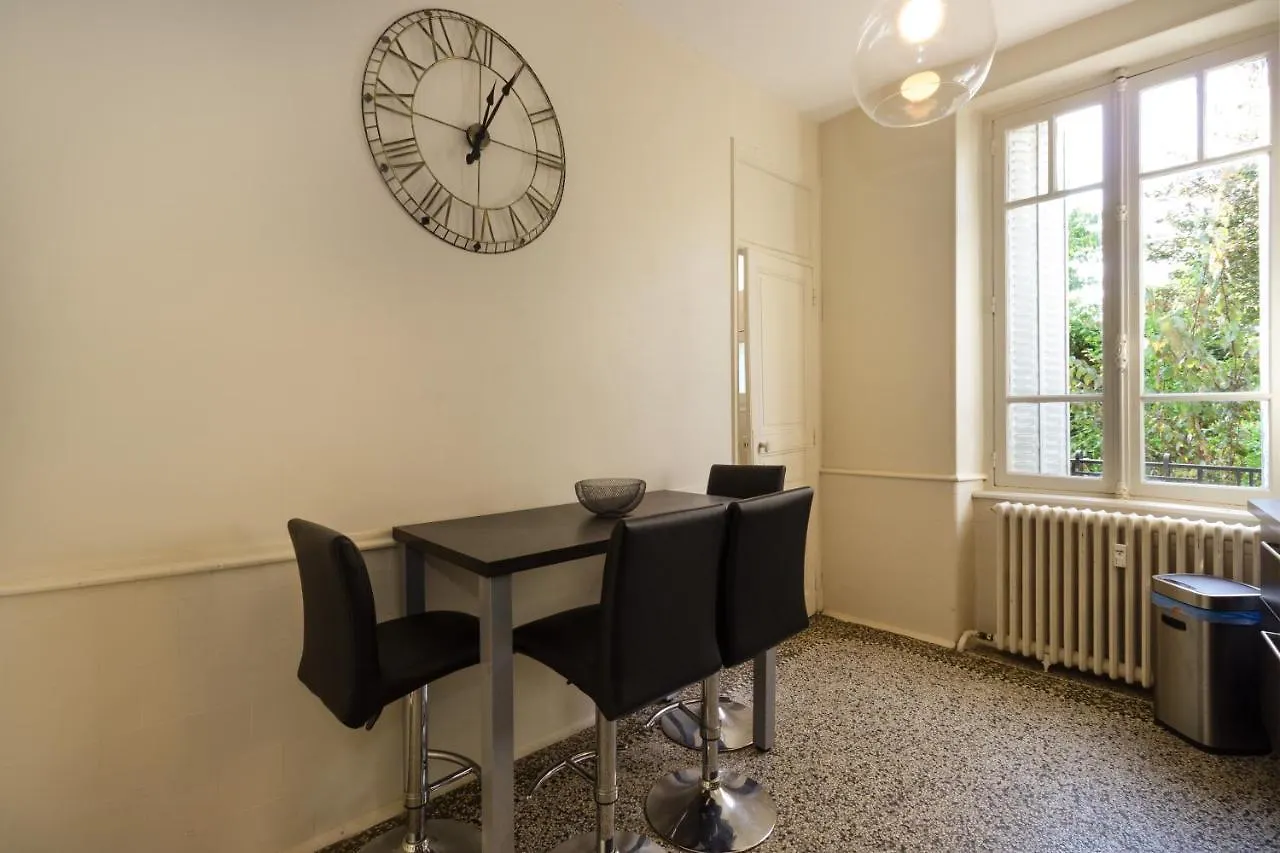 Appartement T3 Centre Rodez garage privé proche Musée Soulages
